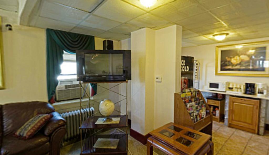 Americas Best Value Inn Dearborn Eksteriør bilde